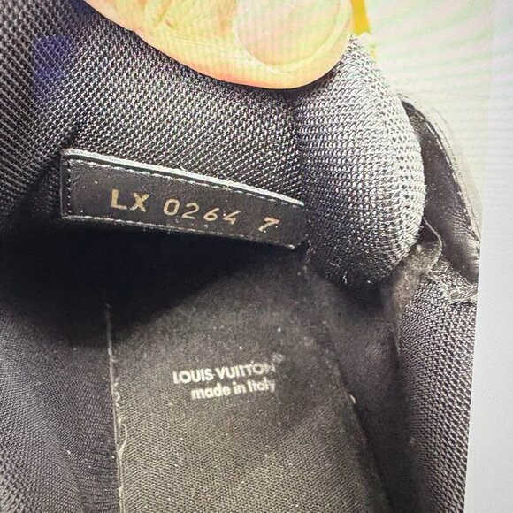 Louis Vuitton Trainer Sneakers Black Embossed Monogram Style 1AAREY Size 7LV - Picture 6 of 7